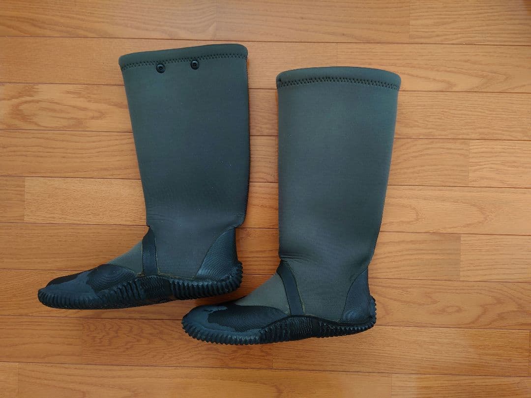 リトルオーシャン　DSパドリングパンツⅡ、リトルプレゼンツ　ウェットソックス