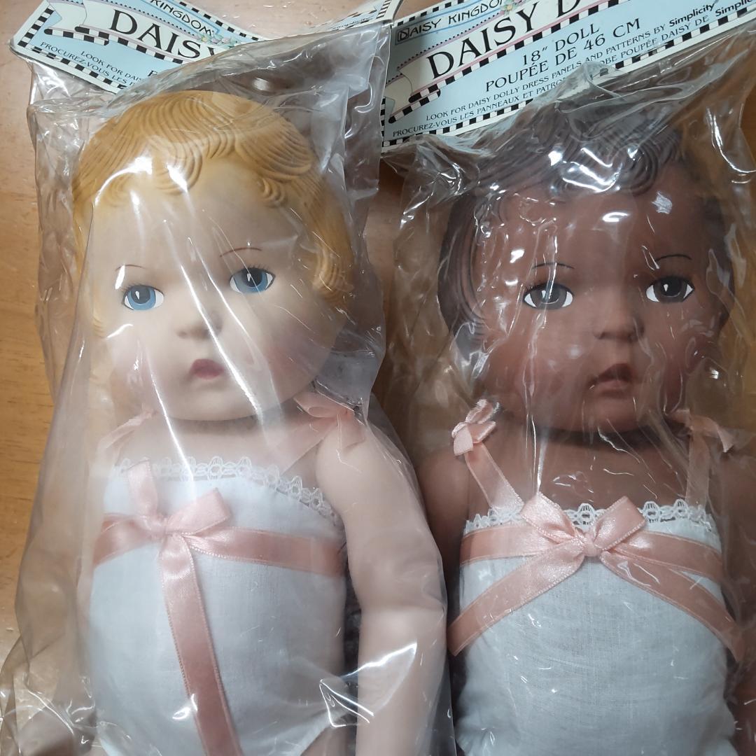 ベビードール　赤ちゃん人形　2体　ビスク風
