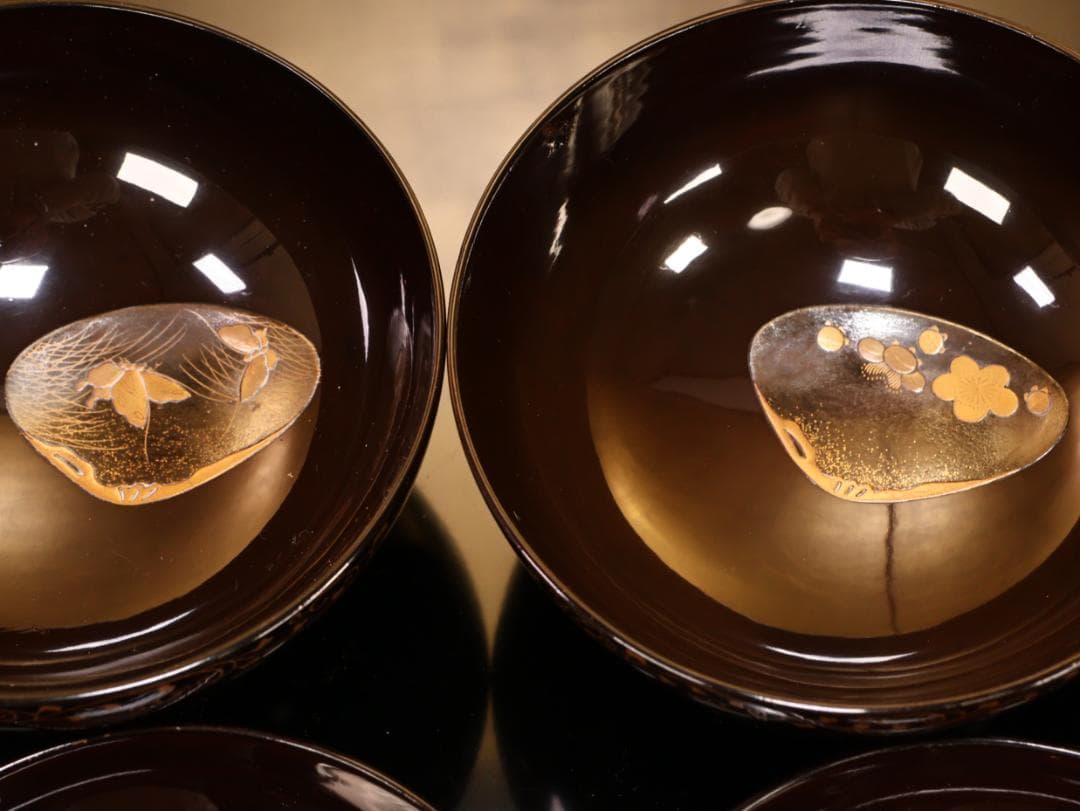 BK424　時代輪島塗　図替り　貝尽くし図金蒔絵　吸物椀　二客　木製　懐石 菓子