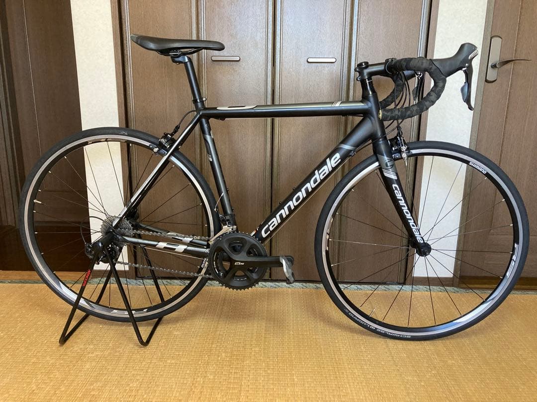 ロードバイク　キヤノンデール（Cannondale）CAAD8