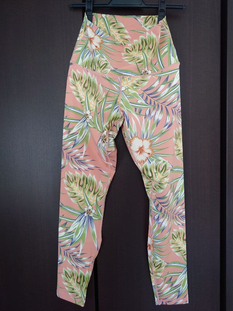 SUKALA トロピカルプリントレギンス　M