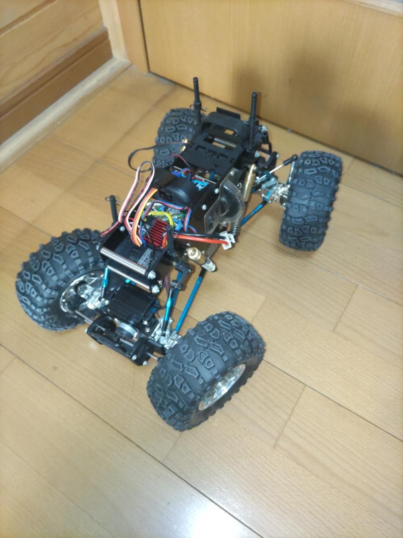 タミヤTLT-1トヨタ風ランドクルーザー4WDS取扱説明書