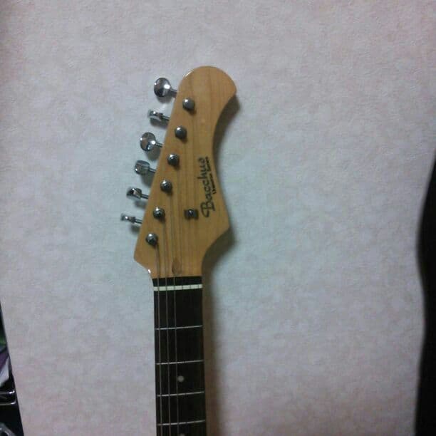 エレキギターとアンプのセット