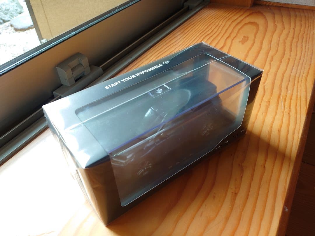 新型RAV4　Zハイブリッド　マッシブグレー　カラーサンプル