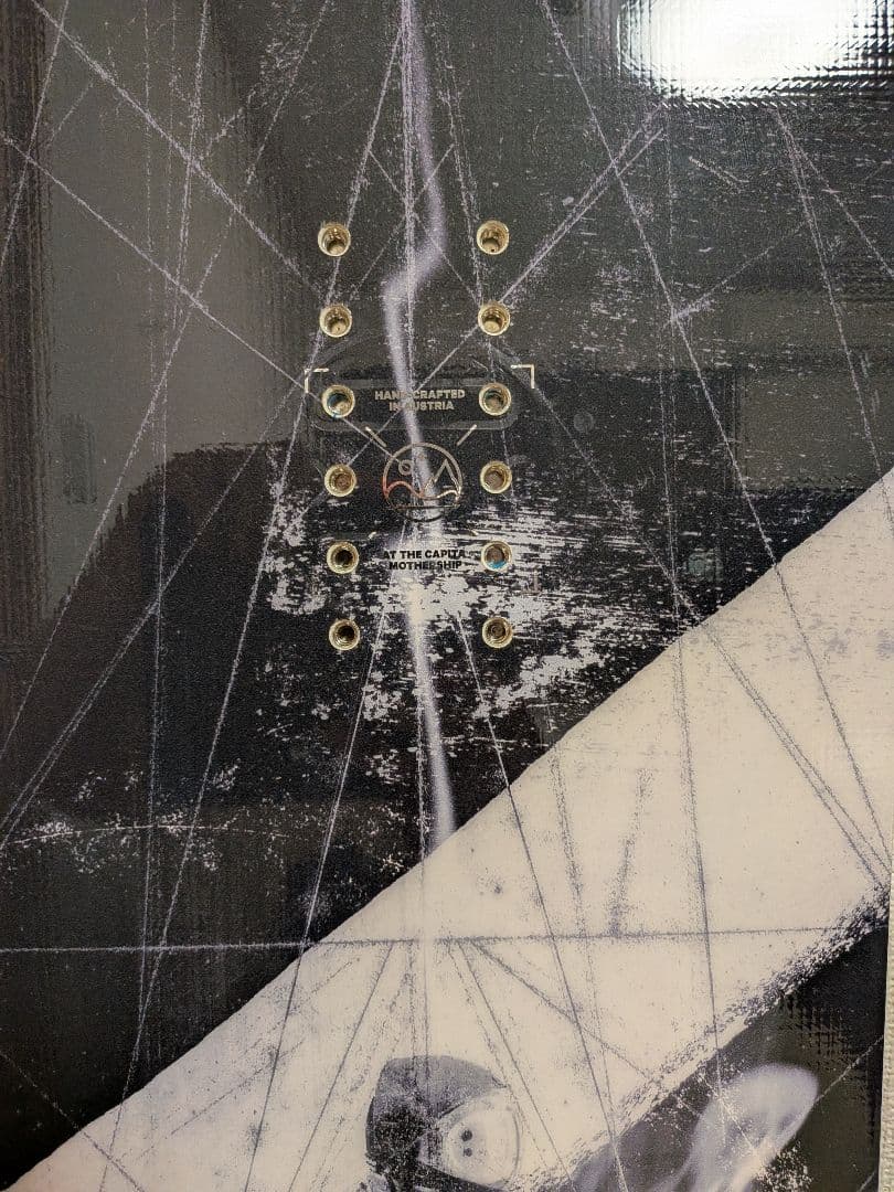 CAPiTA スノーボード 宇宙デザイン