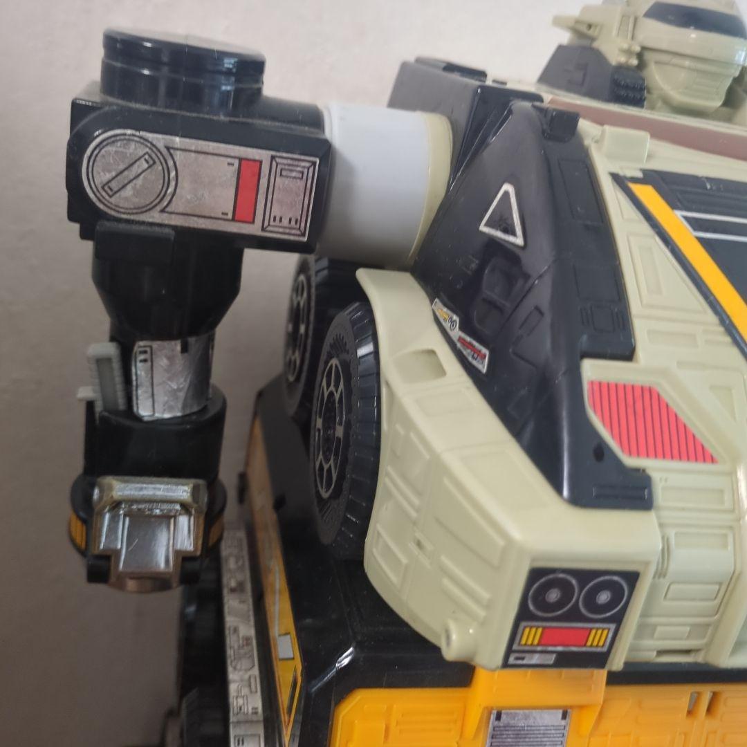 DXビクトレーラー　激走戦隊カーレンジャー　DX VRVロボ