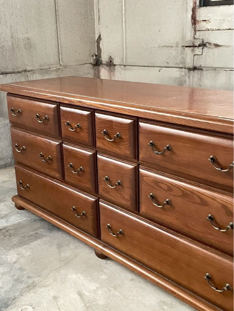 人気の丸脚　サイドボード　リビングボード　チェスト　収納棚