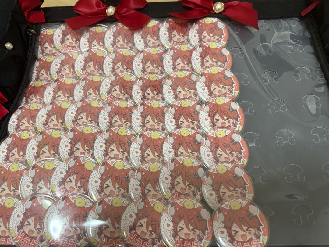 いれいす　りうら お飼い得　缶バッジ