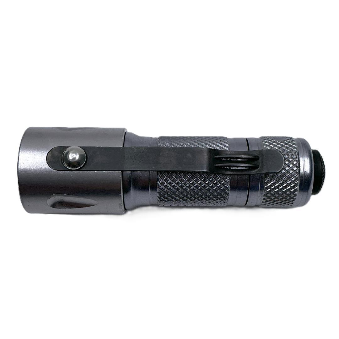 SureFire E1 Executive シルバー 懐中電灯