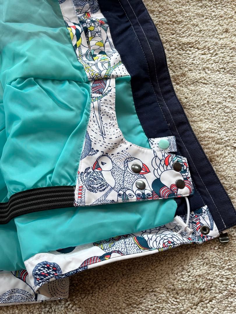 ROXY スノーボードウェア 女性用 花柄