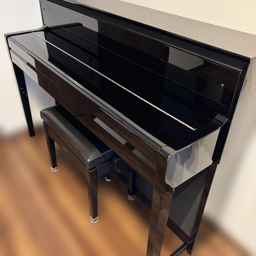 ヤマハ　クラビノーバ　上位機種　椅子セット YAMAHA CLP585PE