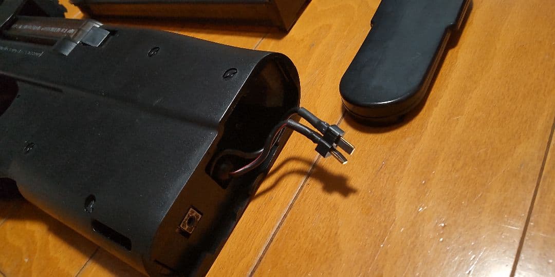 東京マルイ P-90 TR仕様 スタンダード 電動エアガン　外箱説明書あり