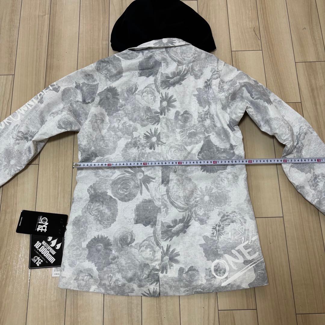 レディース　スノーボードウェア　上下　ワンスリー　エクスニクス　S