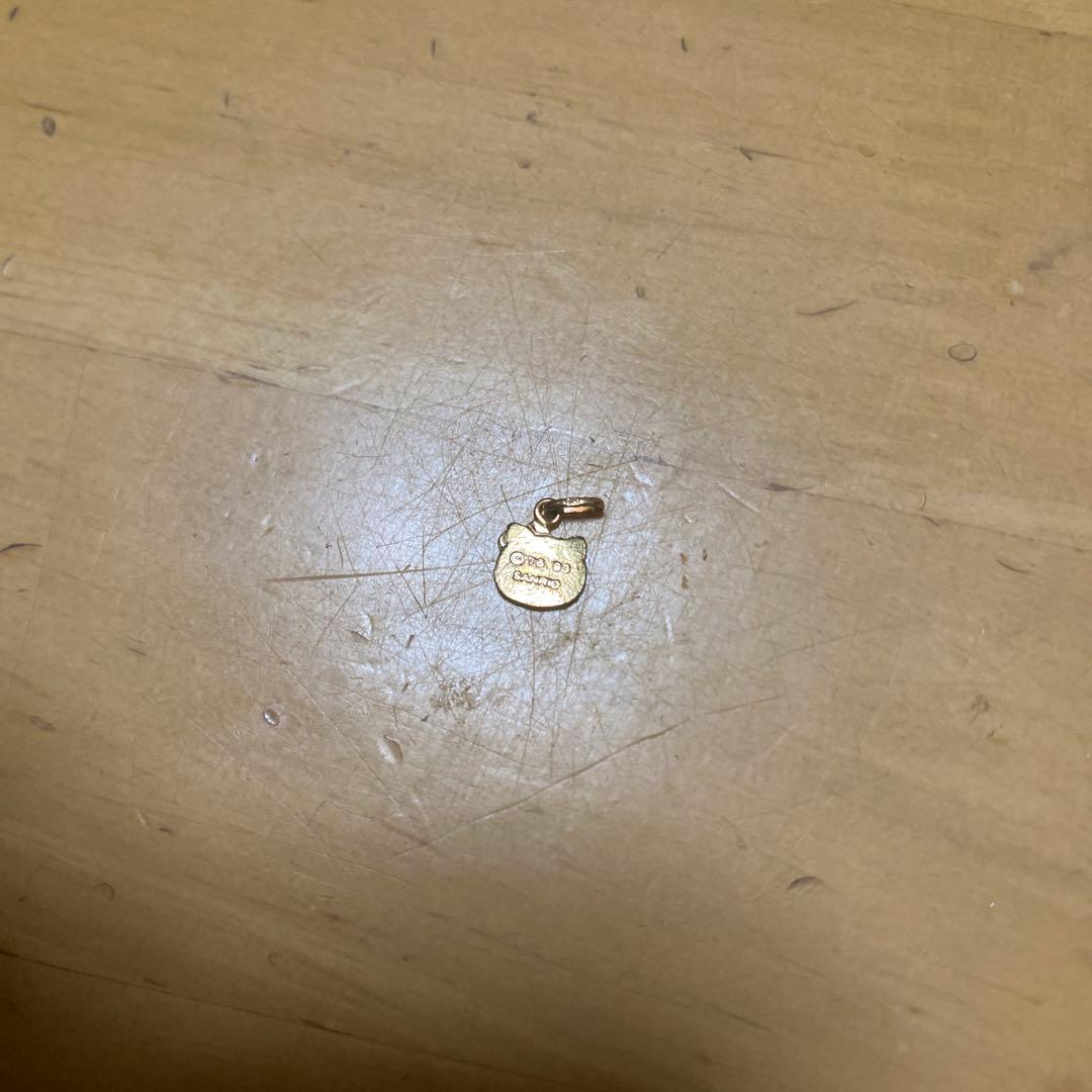 更に値下げ中 超希少ハローキティ 約1cm 箱付き