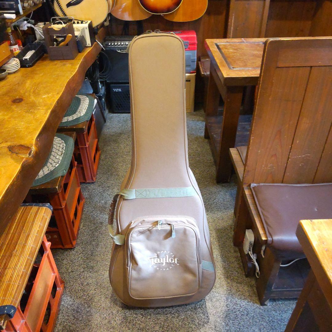 Taylor 214CE エレアコ （管理ヤオ）