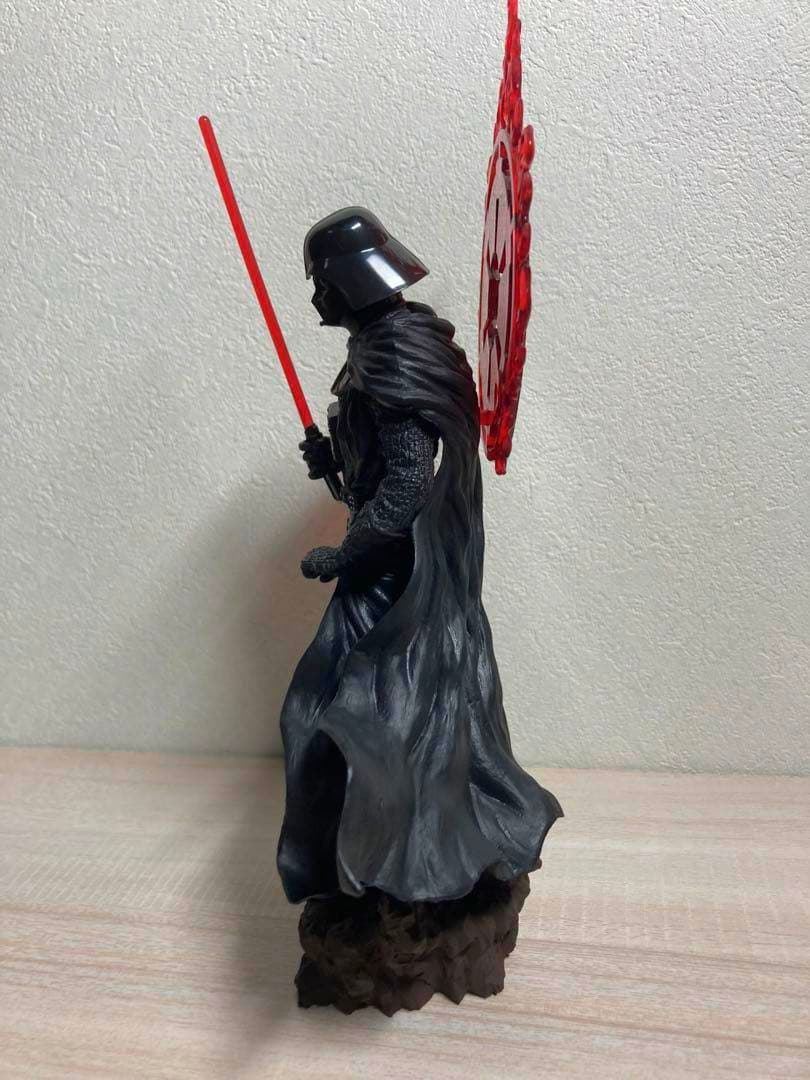 スター・ウォーズ 暗黒彫像フィギュア ダースベイダー 全２種セット