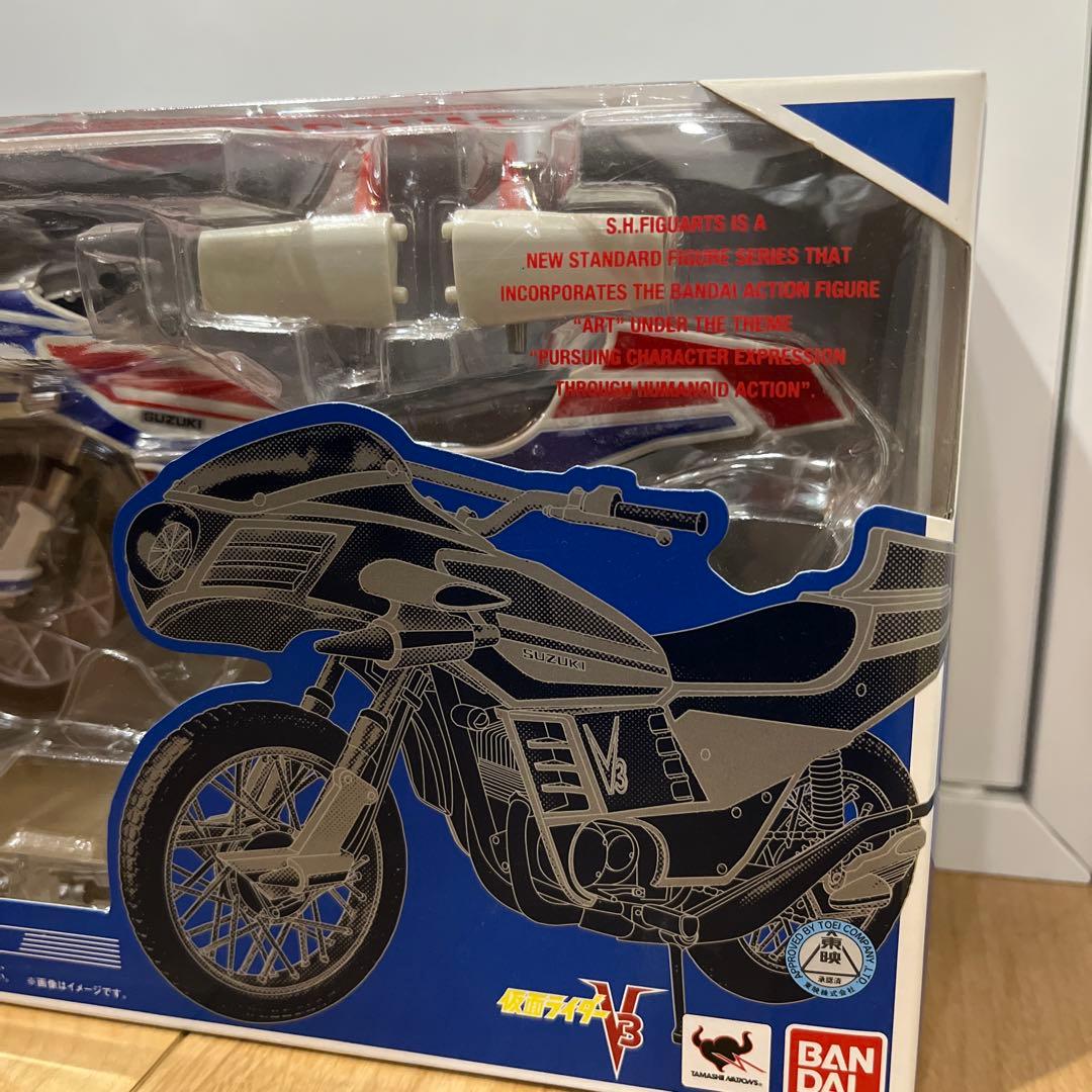 【未開封】フィギュアーツ ハリケーン 仮面ライダーV ３