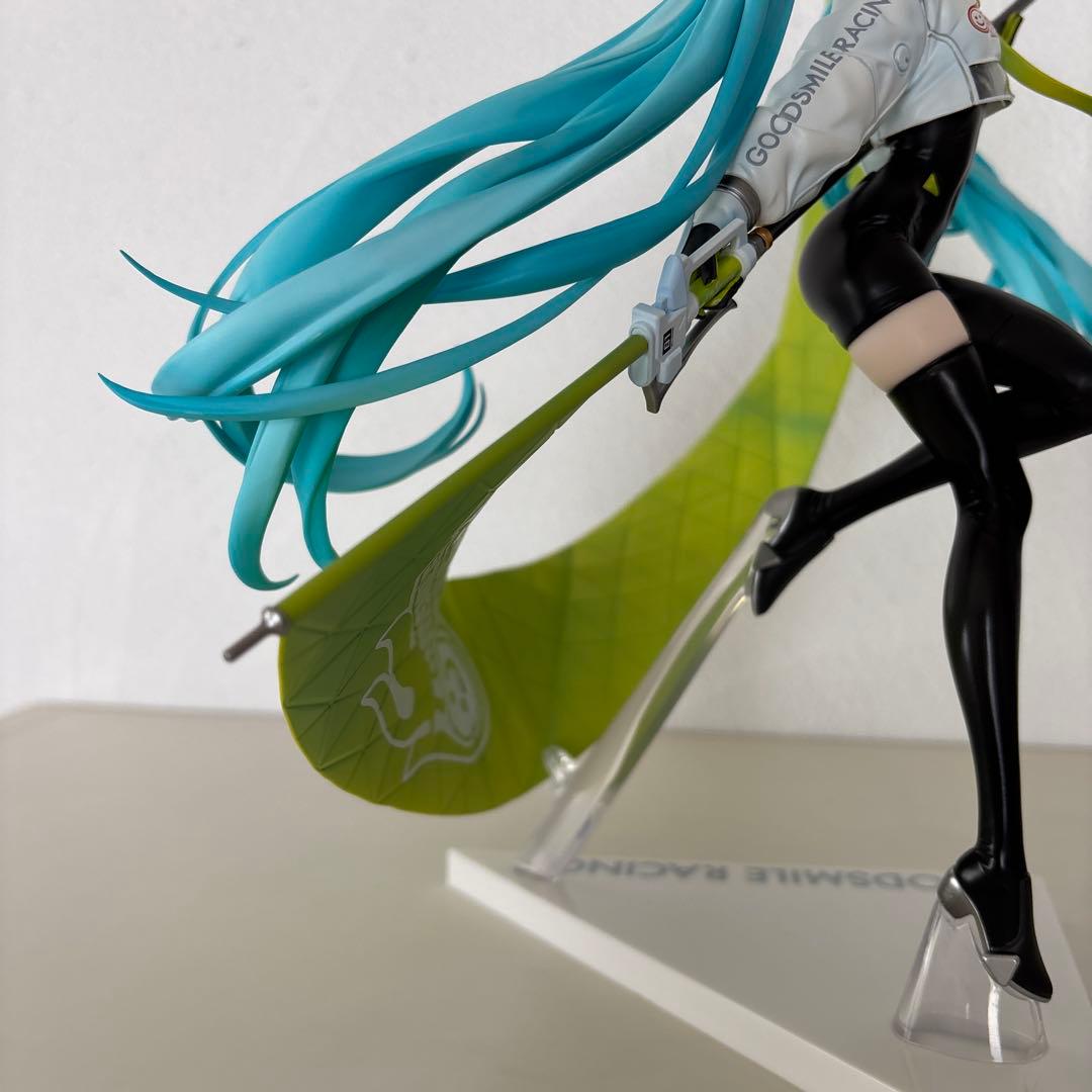 初音ミク GTプロジェクト レーシングミク2022Ver.1/7 フィギュア