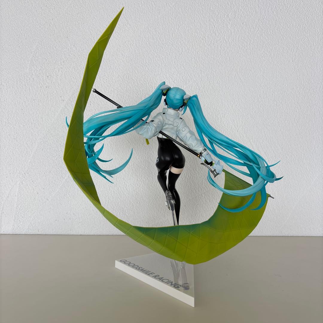 初音ミク GTプロジェクト レーシングミク2022Ver.1/7 フィギュア