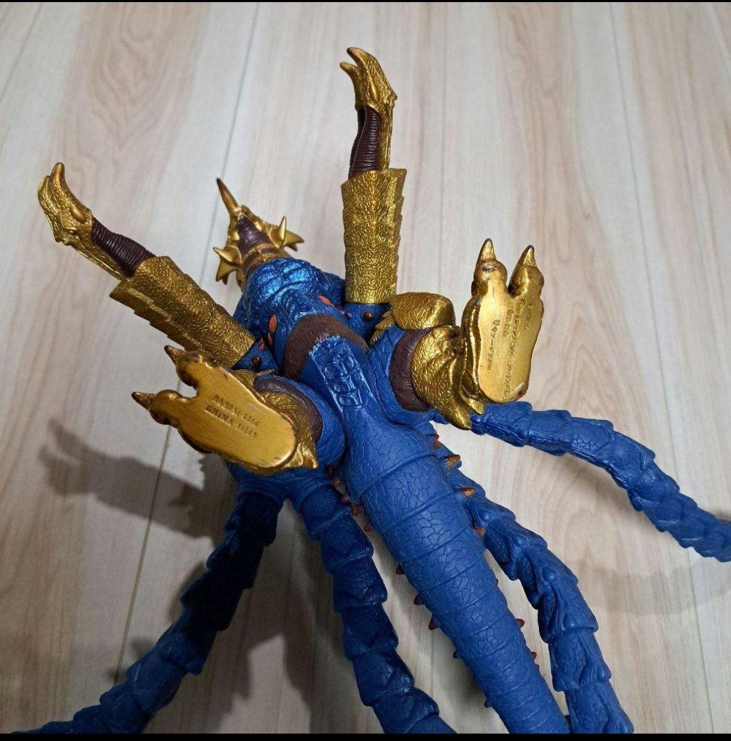 Uキラーザウルス 2006 ユーキラーザウルス ウルトラマン 怪獣フィギュア