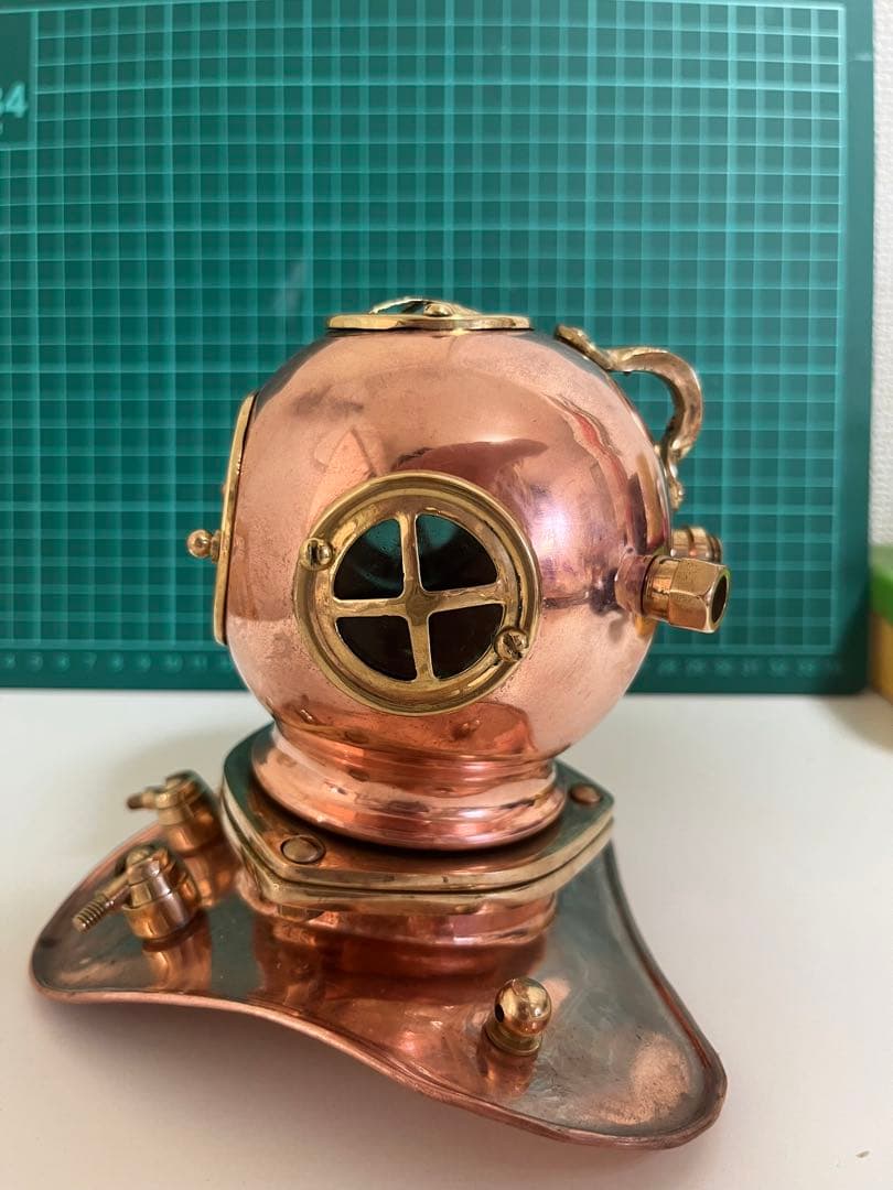 ダイバーズヘルメット　中古　ジャンク　ディズニー　海底2万マイル