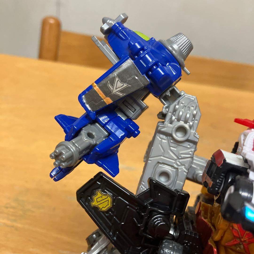 ミニプラ　ルパンレンジャー　パトレンジャー　グットクルカイザー　ロボ　ロボット