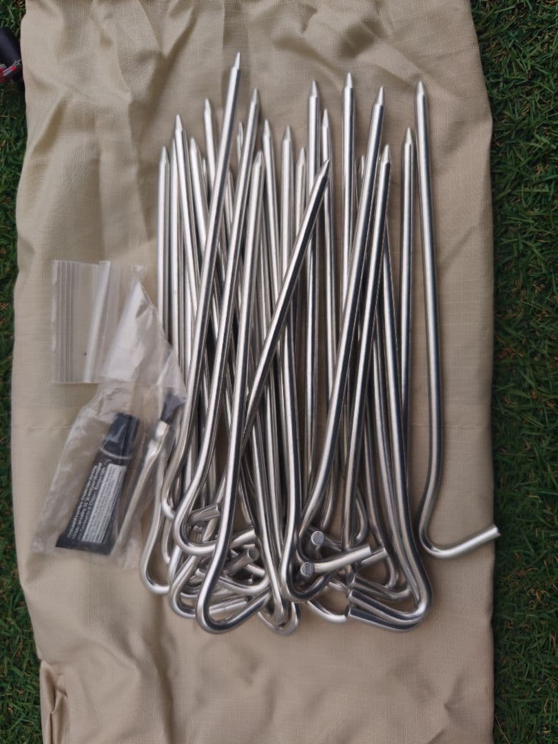 雪峰祭限定　ランドロックアイボリーブラックフレーム