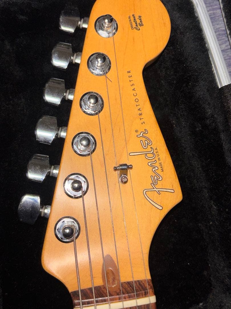 AMERICAN STANDARD STRATOCASTER ハードケース付き