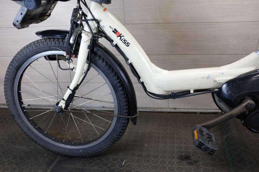 A*5様 店舗販売!ヤマハPAS　KISS　20インチ　3段　12.8Ah充電器