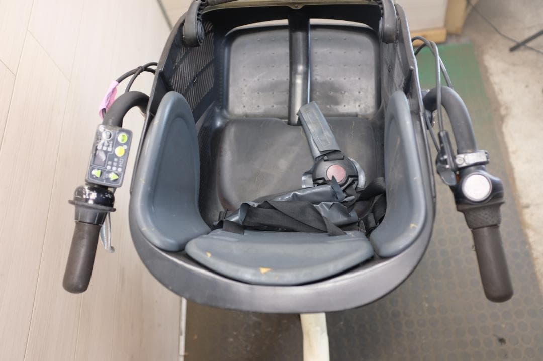 A*5様 店舗販売!ヤマハPAS　KISS　20インチ　3段　12.8Ah充電器