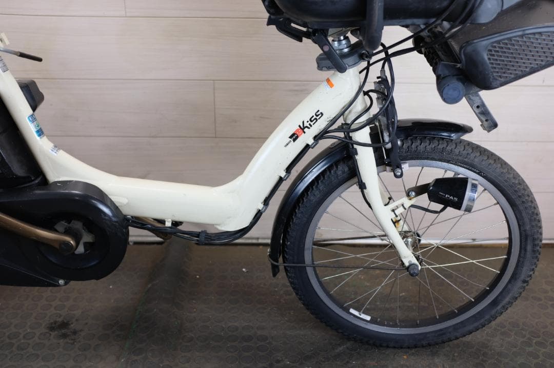 A*5様 店舗販売!ヤマハPAS　KISS　20インチ　3段　12.8Ah充電器