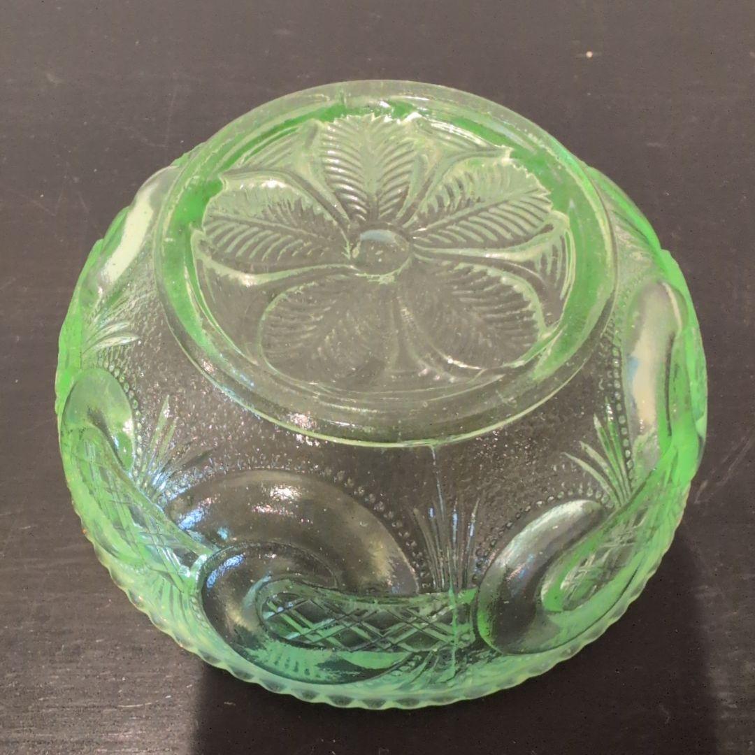 最終値下げ　ウランガラス　渦つなぎ紋　鉢　3客