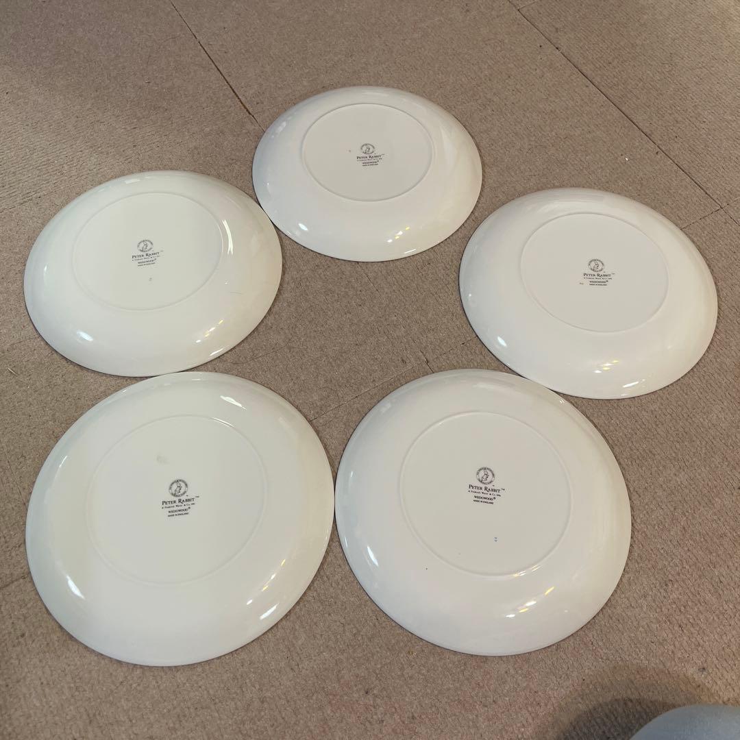 ちゃうこ　未使用　ウェッジウッド　ピーターラビットクリスマスプレート