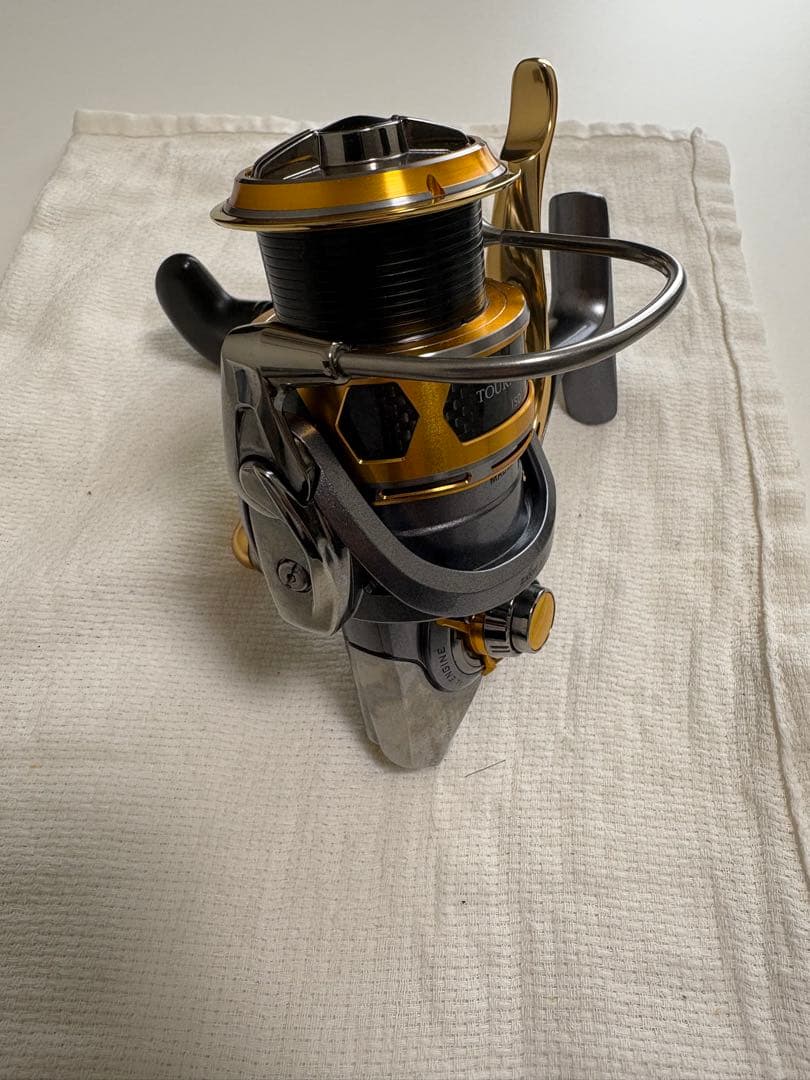 ダイワ トーナメント ISO 3000SH-LBD