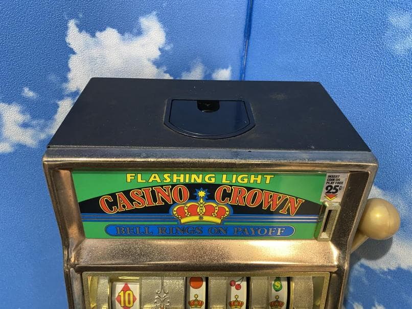 小さな本物！カジノスロットマシーン