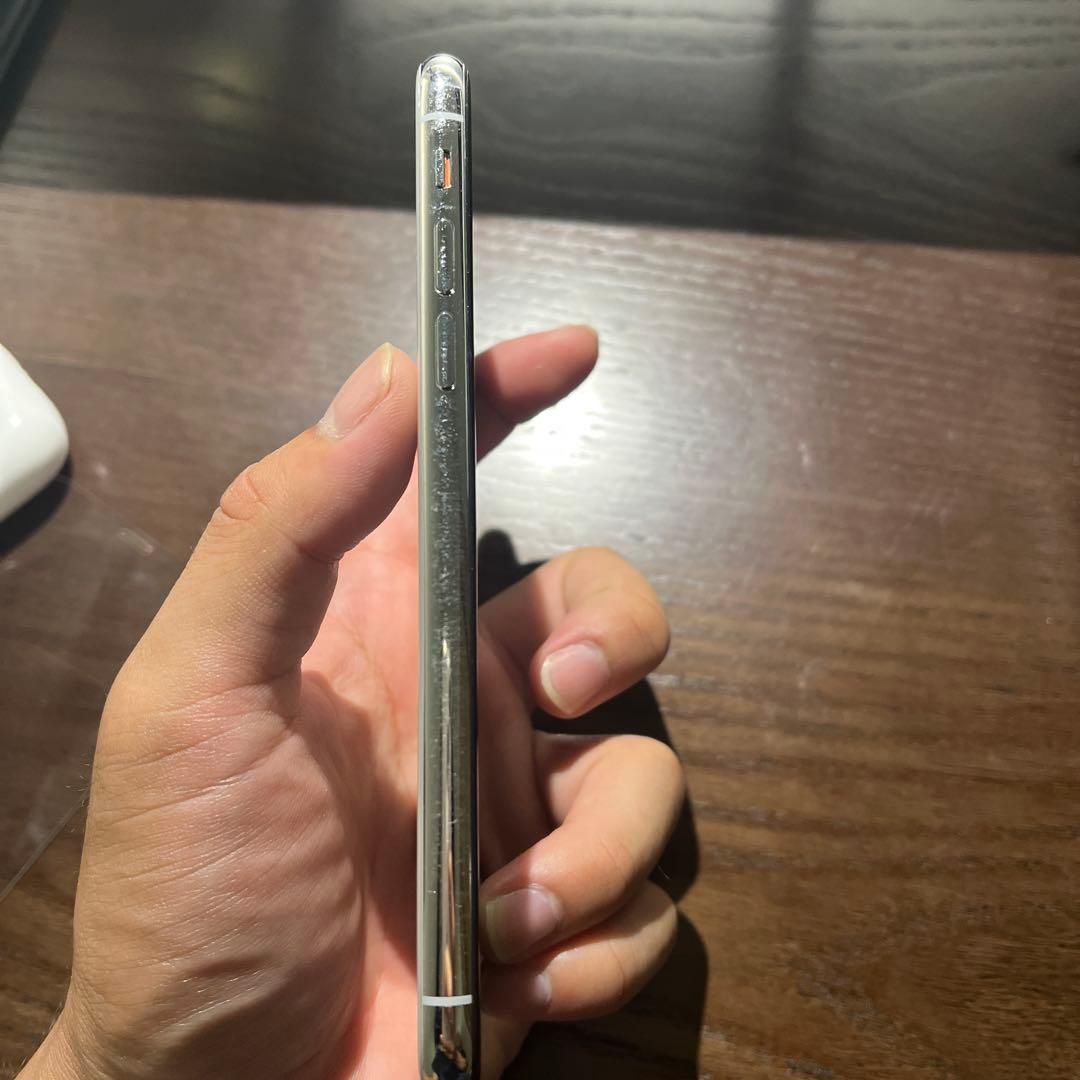 Apple iPhoneXS 64GB シルバー