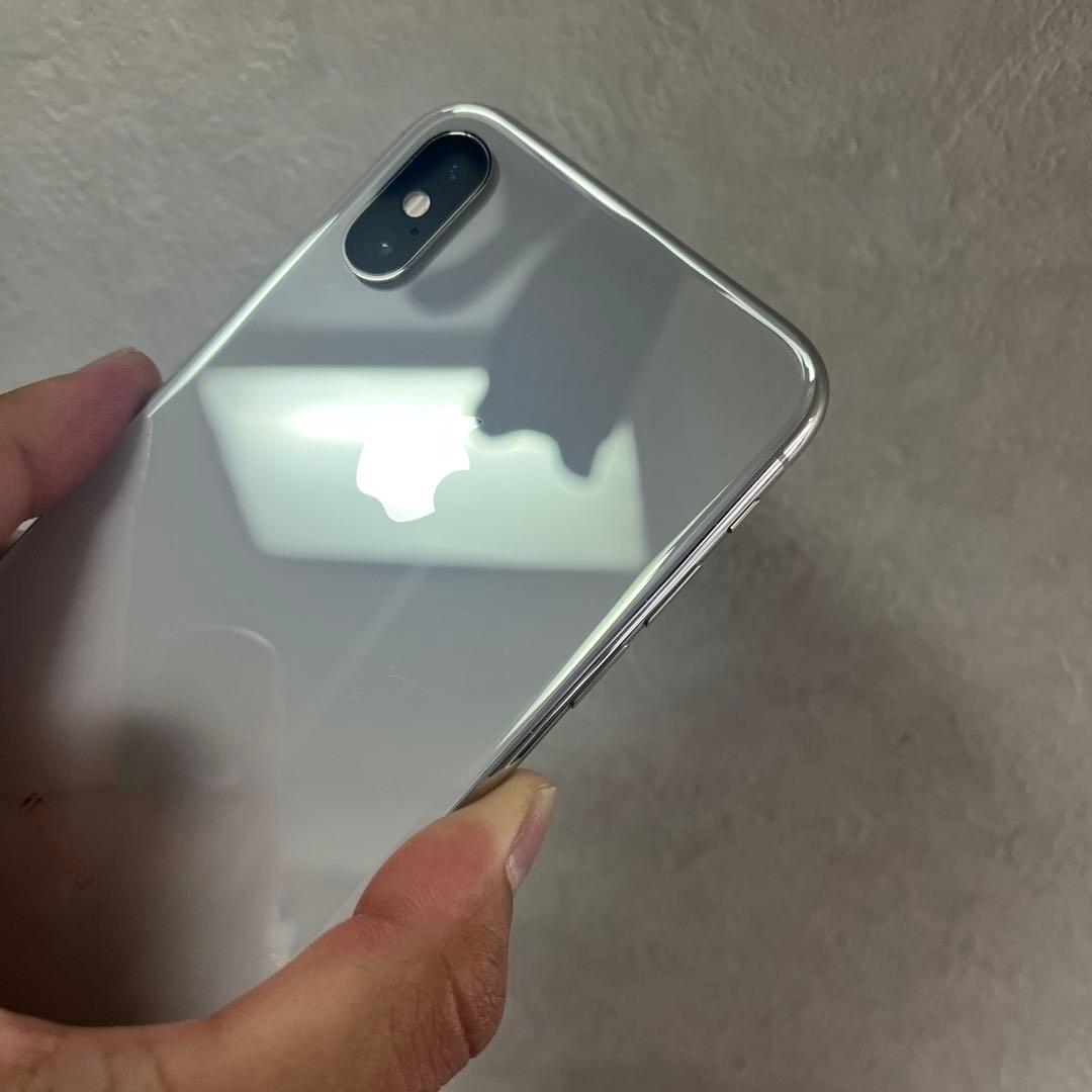 Apple iPhoneXS 64GB シルバー