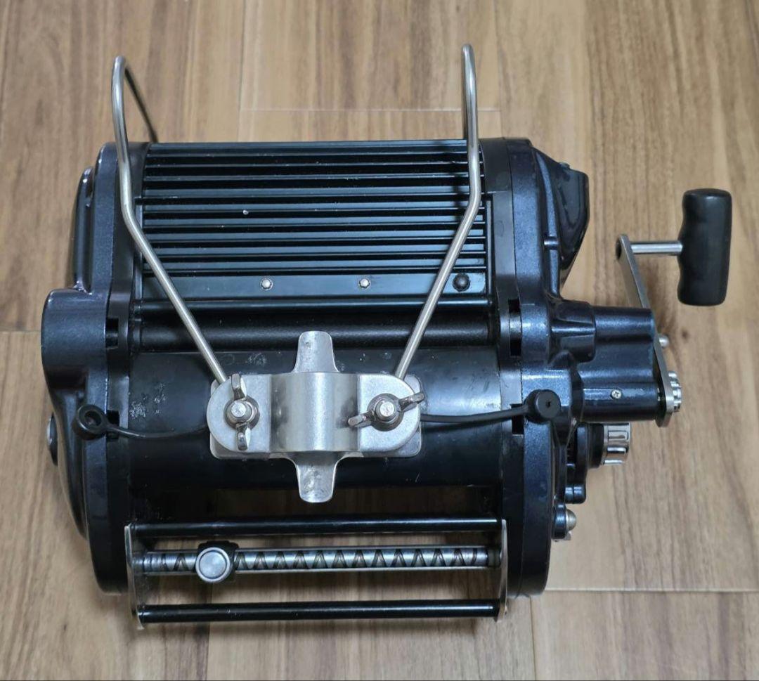 ミヤエポック　COMMAND コマンドX-15 電動リール