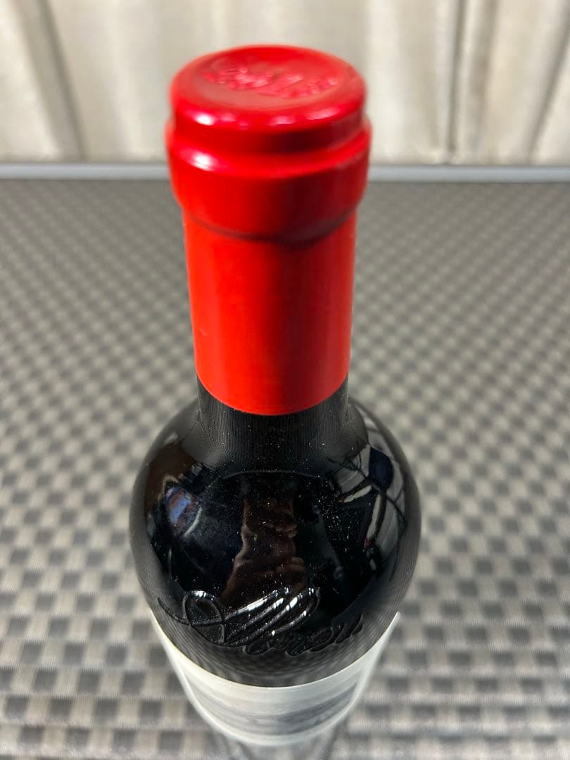 エイブリュー　マドローナ・ランチ　ナパ・セントヘレナ 2013 WA100点