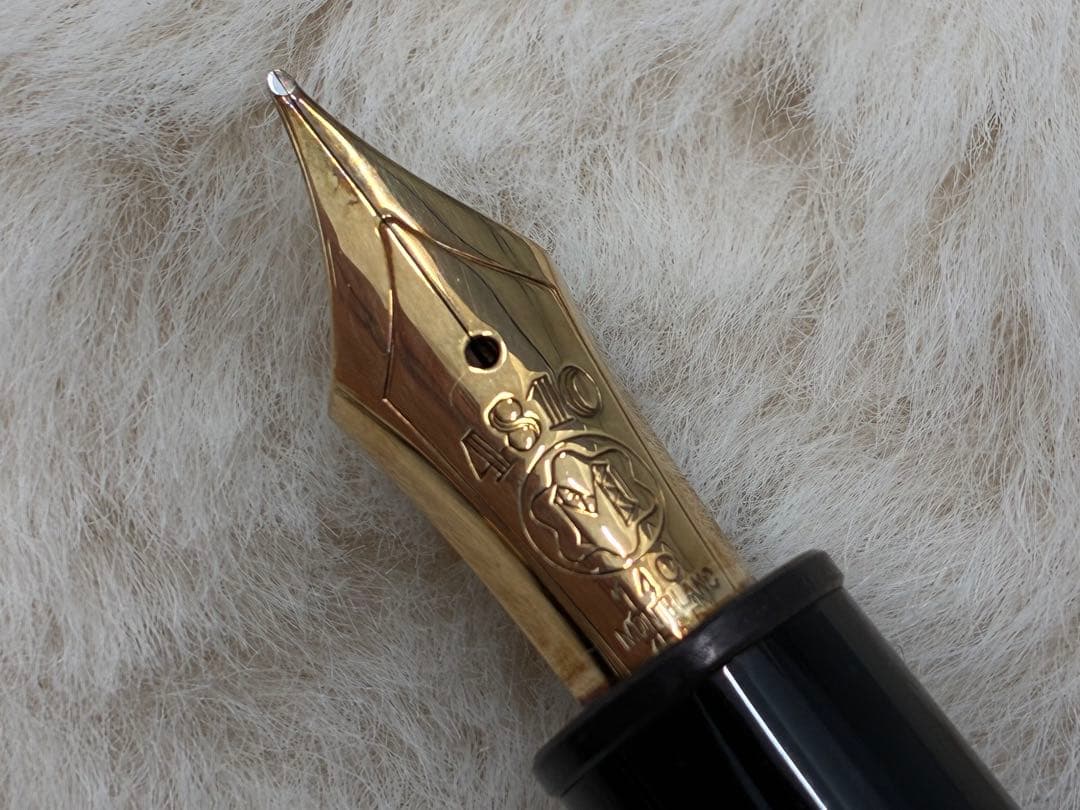 MONTBLANC モンブラン万年筆 マイスター　　No146 14K 4810