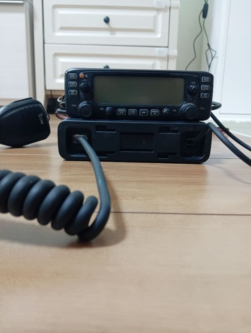 ICOM　IC2730 20w 144/430デュアルバンド 通電チェック済み