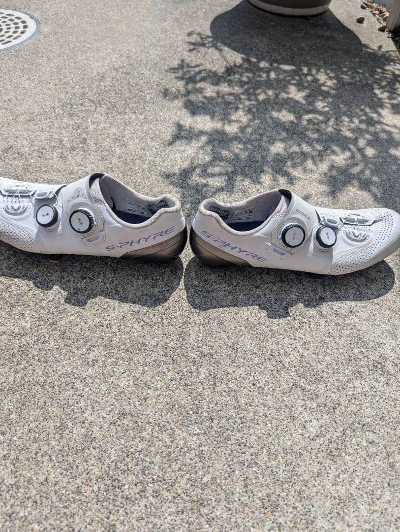 S-PHYRE ホワイト ロードシューズ 902