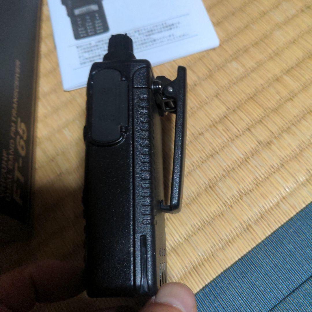 YAESU FT-65 デュアルバンドトランシーバー