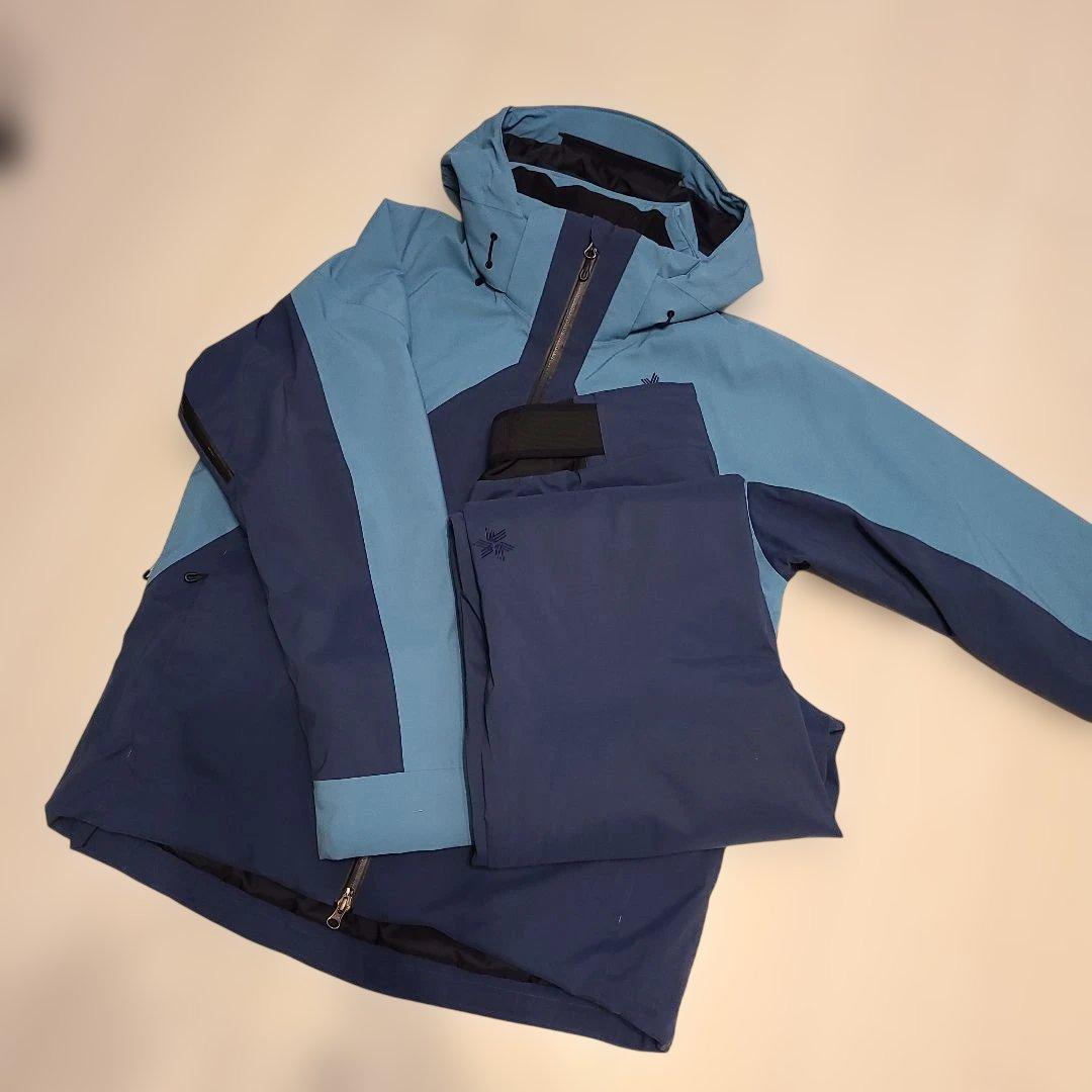 Goldwin　スキーウェア上下セット