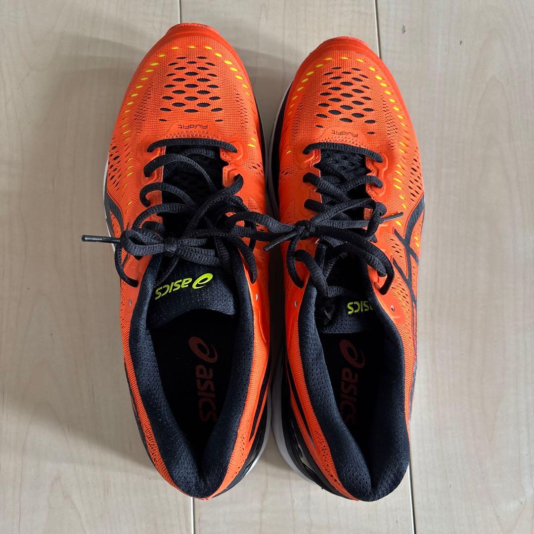 アシックス　シューズ　ランニング