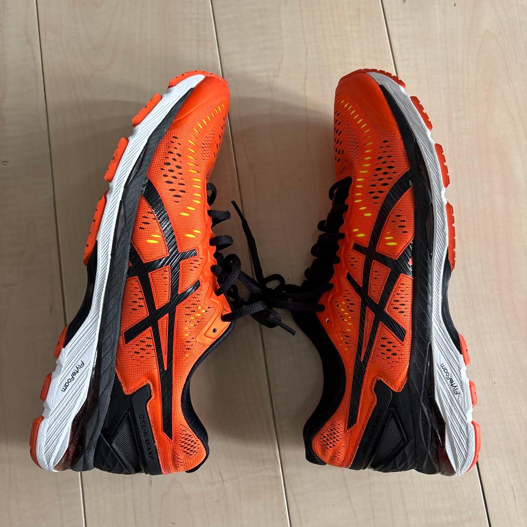 アシックス　シューズ　ランニング