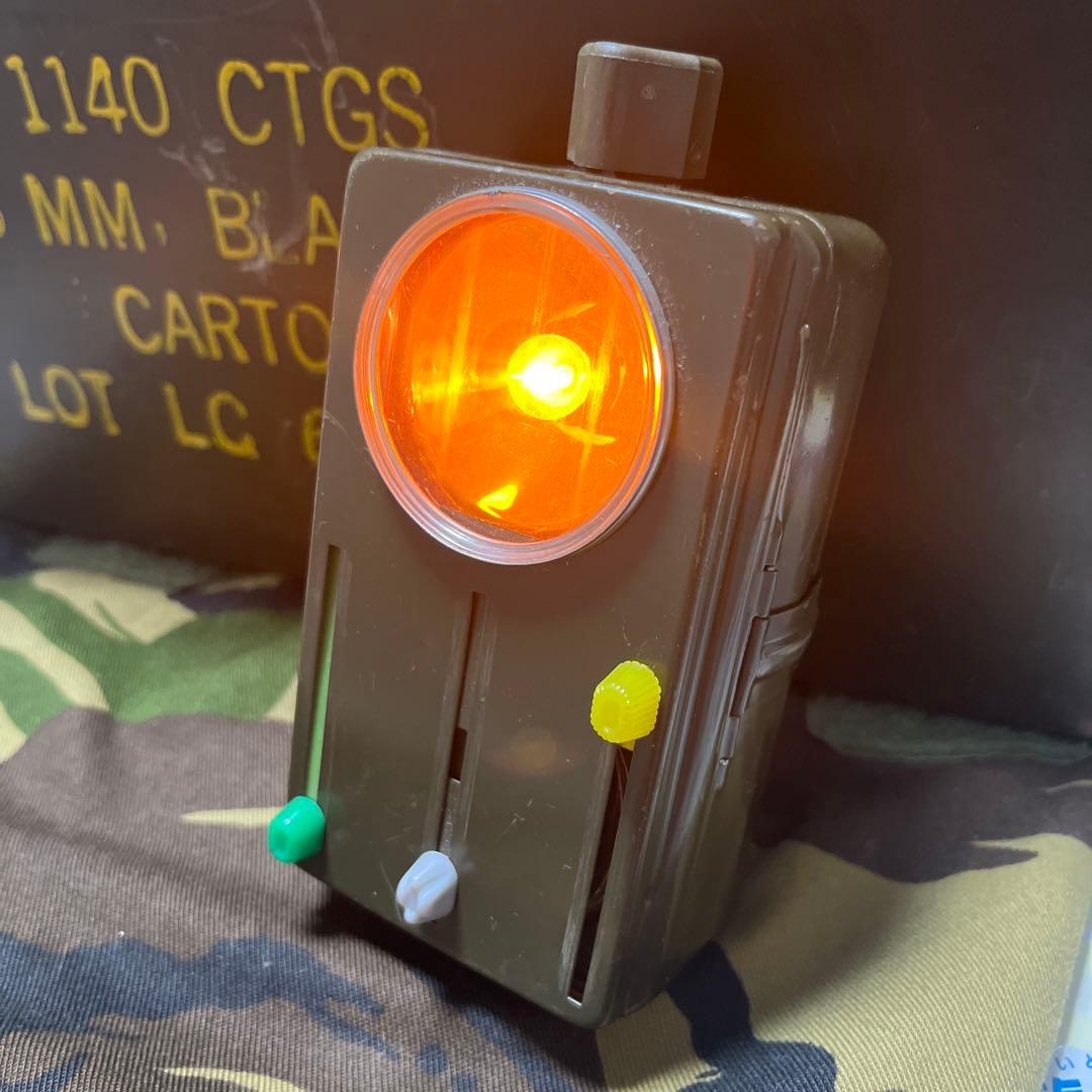 ドイツ軍　　軍放出品シグナルライト