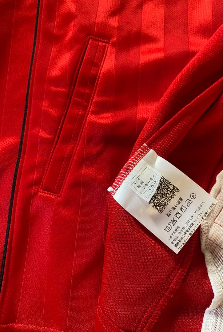 ASICS 赤 トレーニングジャケット サイズ: 160