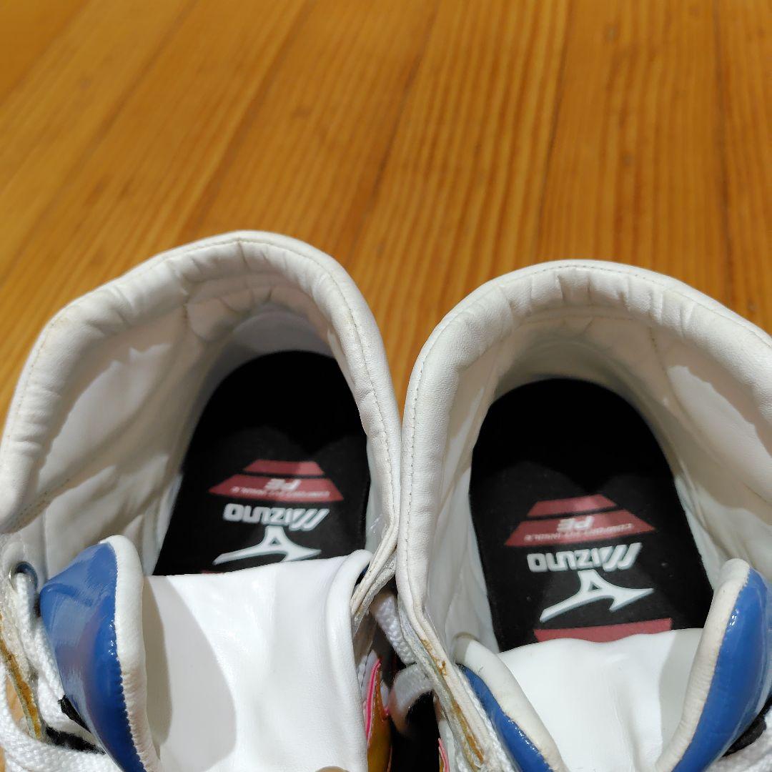 野球スパイク　Mizuno ミドルカットスパイクシューズ　25.5cm