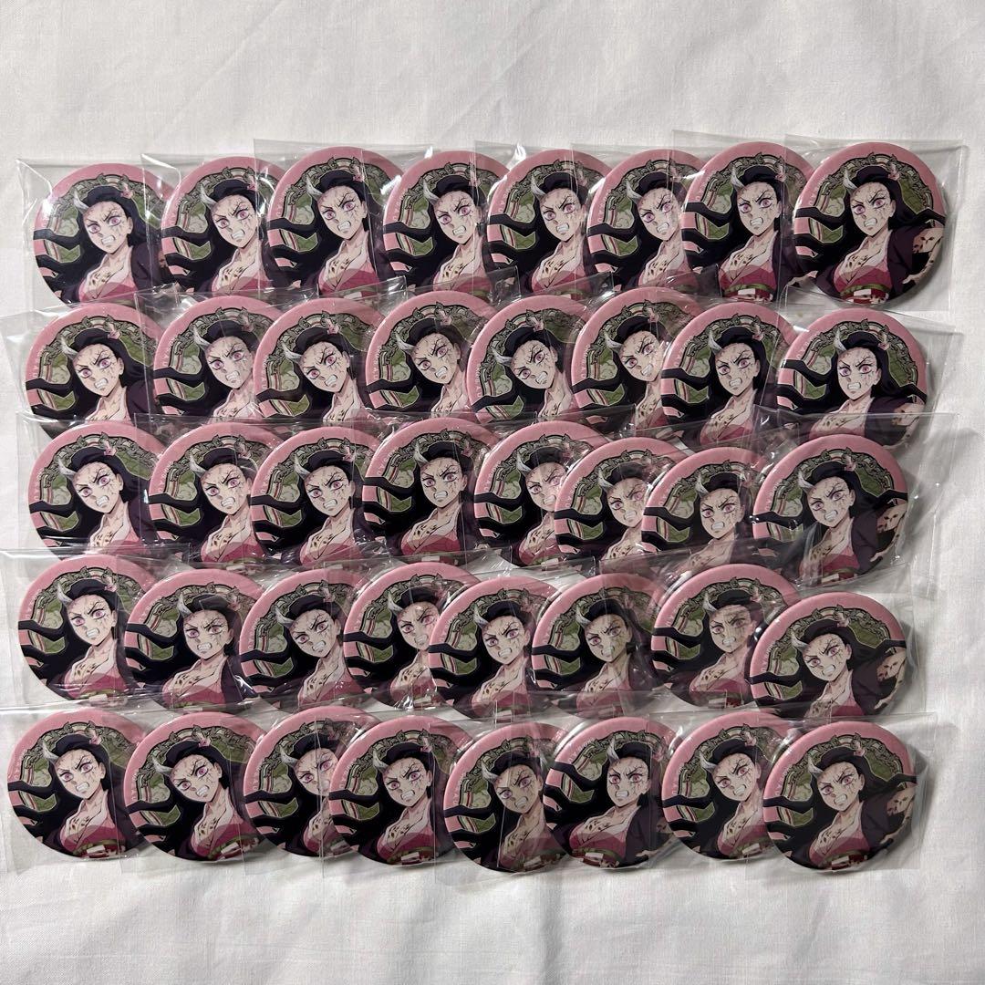 鬼滅の刃 竈門禰豆子 ワールドツアー ランダム 缶バッジ